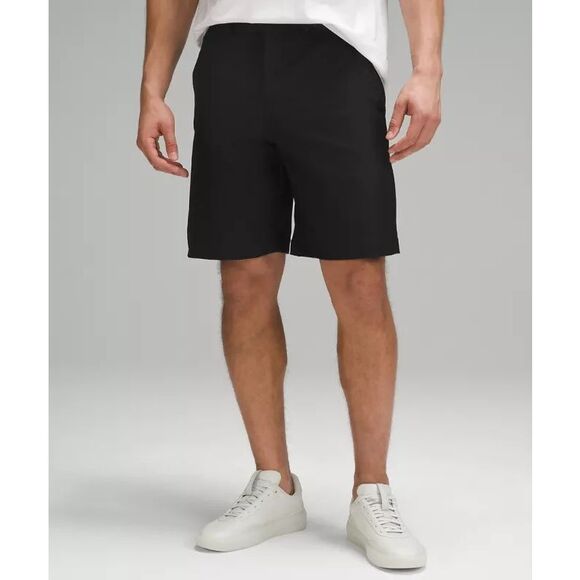 Lululemon Relaxed Fit Twill short 9” size 30 - Picture 1 of 4